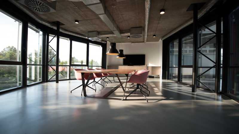 Optimising the Modern Workspace: A Strategic Approach to Light Management
